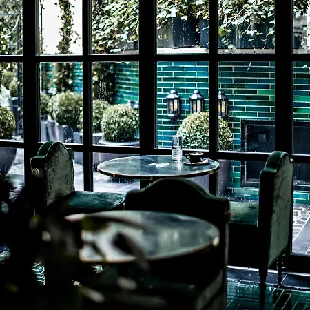 Hotel Monsieur George-champs Elysees