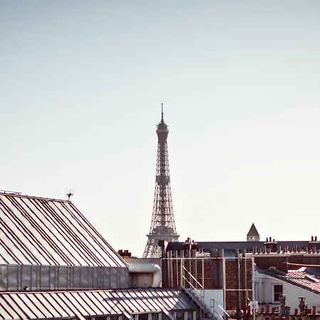 Hotel Monsieur George-champs Elysees