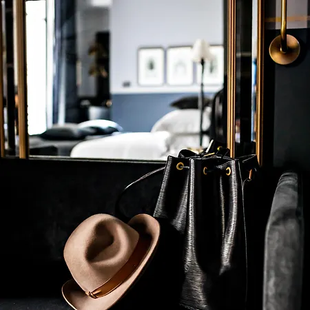 Monsieur George-champs Elysees ホテル